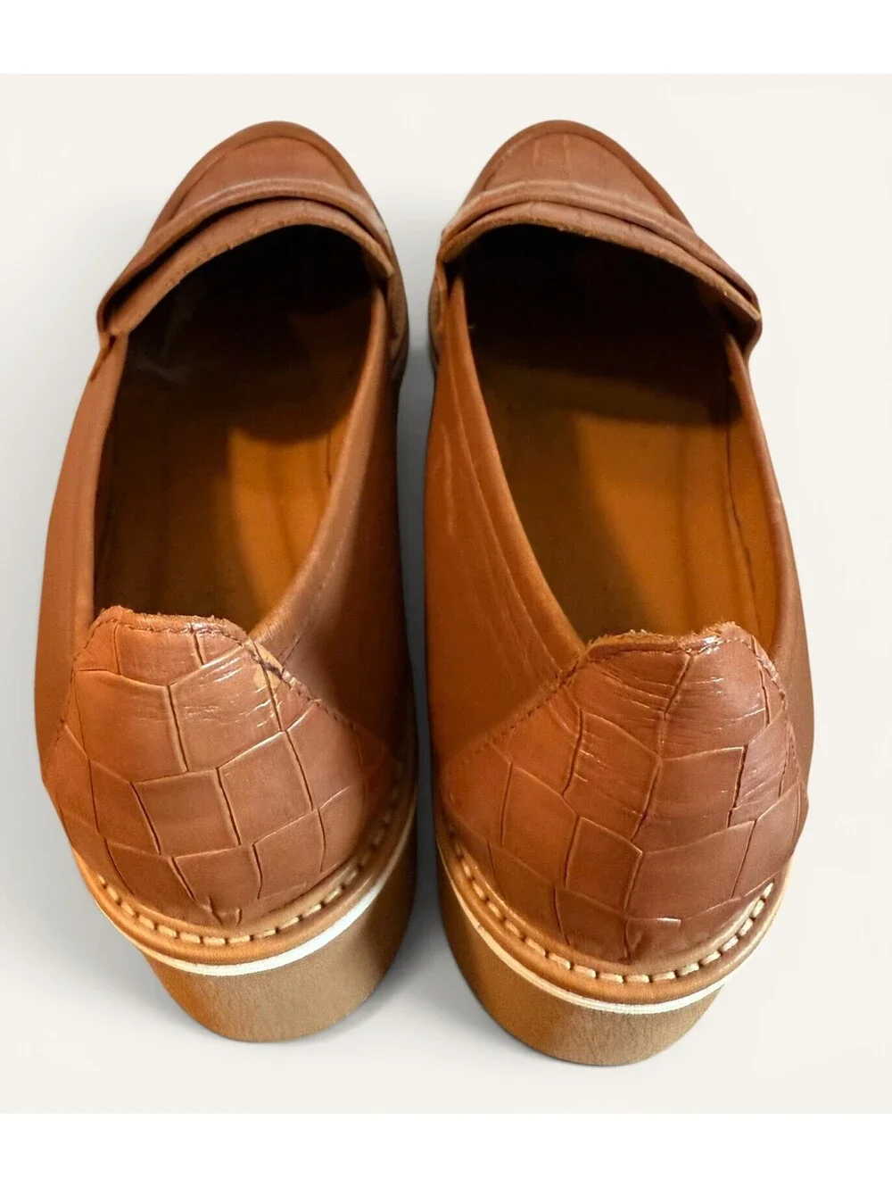 M. Gemi NWOT Elsa Croco Printed Loafers-Size 40.5 / 9.5-Tan